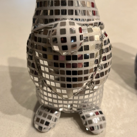 NWT 2 Gnome Decorations. 1 Disco Ball Gnome and 1 Hearts You Gnome - Picture 5 of 8